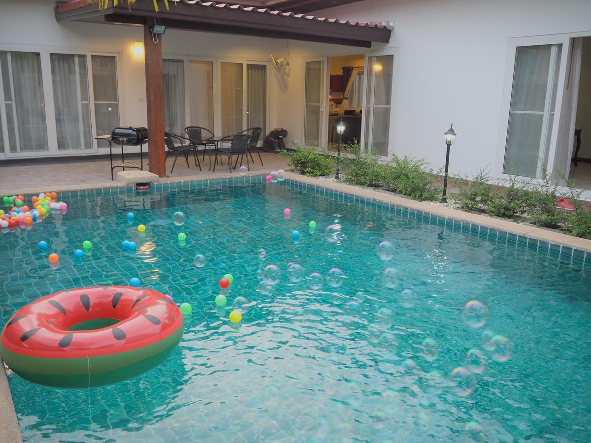 The Beach Pool Villa Pattaya Eksteriør billede