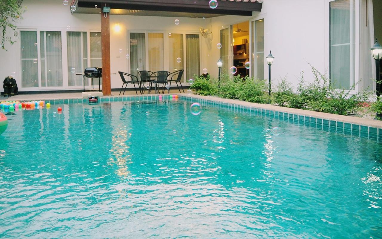 The Beach Pool Villa Pattaya Eksteriør billede